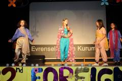 Evrensel Kolej